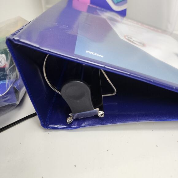 Avery Heavy Duty & Zipper Binder Dry Erase Markers & Crayola 64 Colored Pencils - Picture 7 of 9